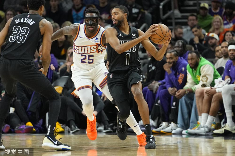 对场上局势 对场上局势