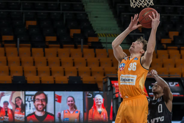 他都能稳定 他都能稳定