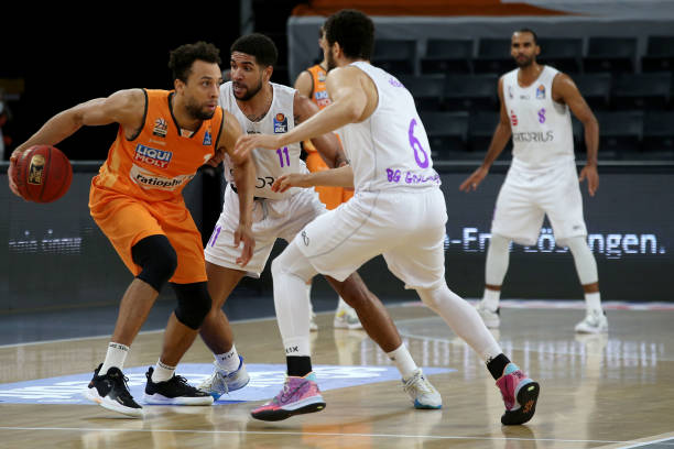 以一记精准 以一记精准